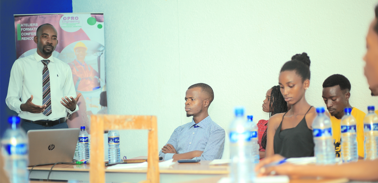 L'organisation OPRO-Engineering a organisé un atelier de formation sur la sauvegarde environnementale et sociale en faveur des jeunes ingénieurs, lauréats des universités d'ingénierie de Bujumbura.